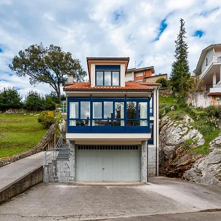 Casa Sumidoriu- En El Precioso Pueblo Costero De B *